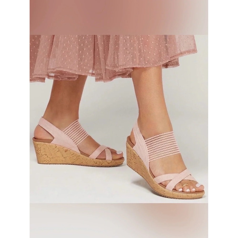 Skechers Women's Beverly High Tee Chunky Slip On Wedge Sandal in pink Sz 8